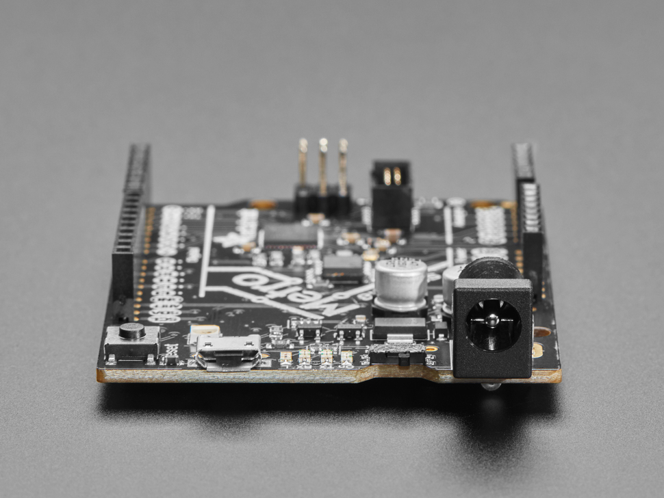 Adafruit METRO M0 Express - designed for CircuitPython - Click Image to Close