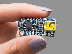 Adafruit Trinket - Mini Microcontroller - Logic 3.3V